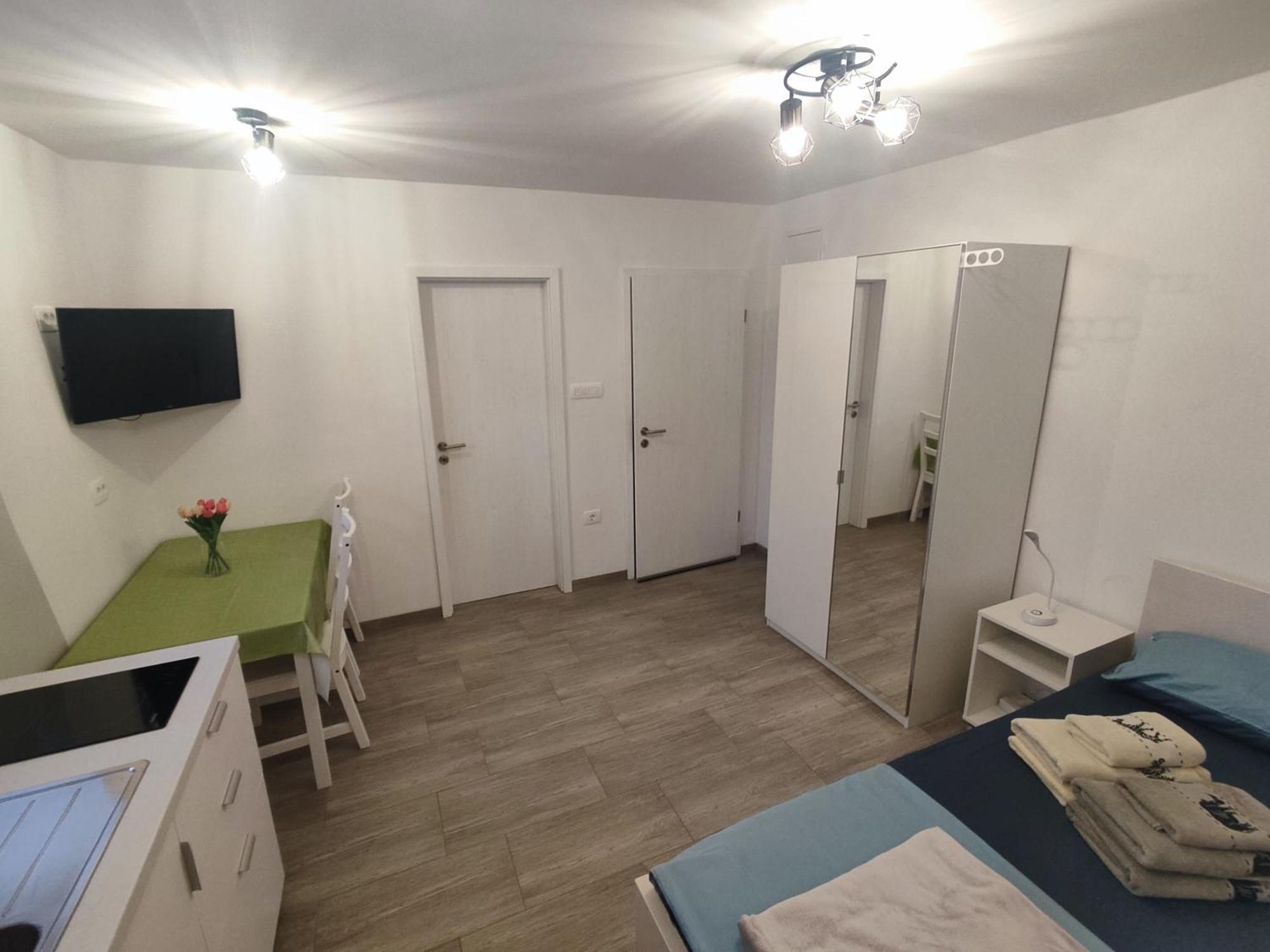 Silvo Apartments Копер Экстерьер фото